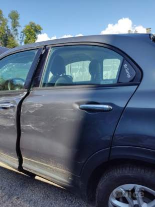 Porta posteriore sinistra FIAT 500X  del 2017 foto-273202