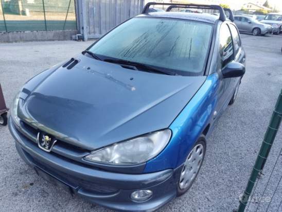 Ricambi PEUGEOT 206 1360cc benzina  del 2007 foto-1601540