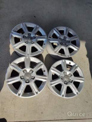 4 cerchi in lega AUDI A3 del 2008 foto-273704