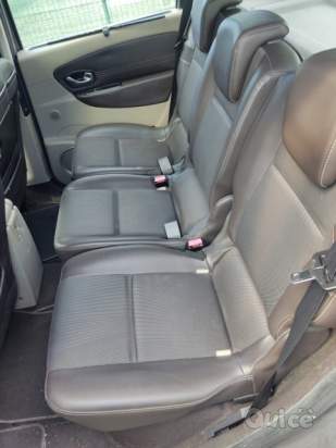 Sedile posteriore RENAULT SCENIC  del 2010 foto-1603734