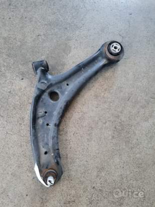 Braccio oscill ant. sx FORD FIESTA 1084cc benz2019 foto-274469