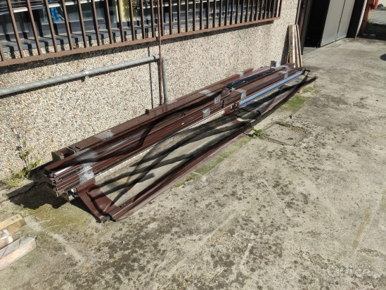 Vendo 2 teli x veranda ermetici, completi di avvolgibili, corsie di scorrimento  foto-1609217
