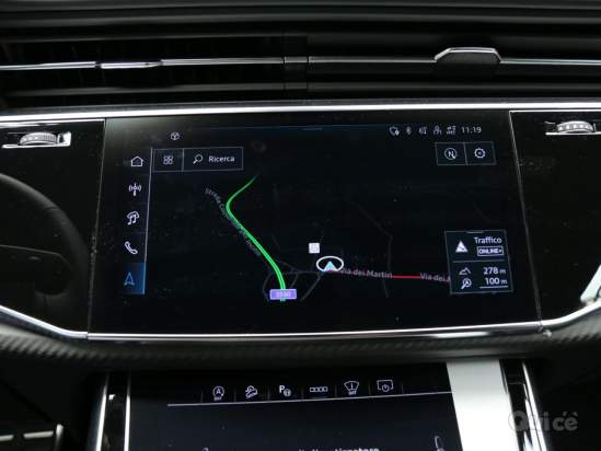 AUDI Q8 foto-1609650