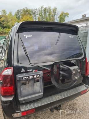 Portellone nudo MITSUBISHI PAJERO  del 2004 foto-1610018