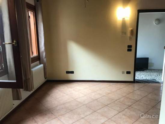 Casa a schiera in affitto a Borso del Grappa (Treviso) foto-482603