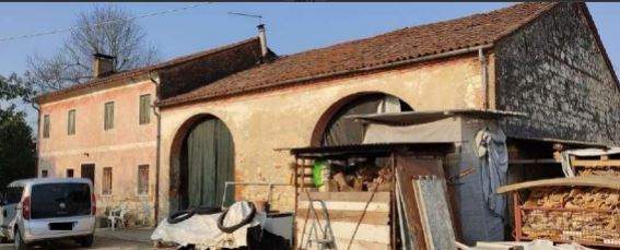 Rustico in vendita a Longare (Vicenza) foto-575860