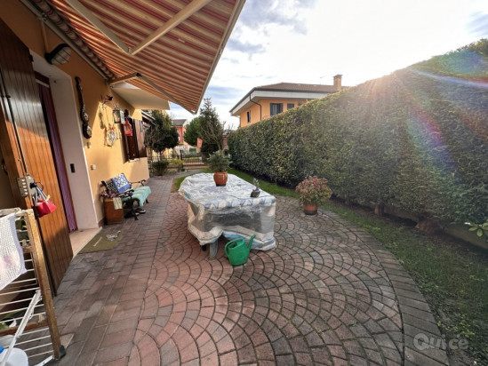 GAMBARARE PORZIONE DI QUADRIFAMILIARE CON SCOPERTO ESCLUSIVO foto-676239