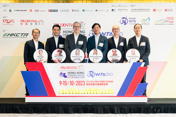 (From left to right) Mr. Lam Siu Wai, member of the PHKTO 2023 Steering Committee, Mr. Oscar Chow, Chairman of the PHKTO 2023 Steering Committee, Mr. Lawrence Lam, Chief Executive Of-ficer of Prudential Hong Kong Limited, The Hon. Vincent Cheng Wing-shun, MH, JP, Vice Chairman of The Major Sports Event Committee, Mr. Philip Mok, HKCTA President, and Mr. Michael Cheng, HKCTA Hon. Secretary unveiled the six marquee players for this year’s tournament