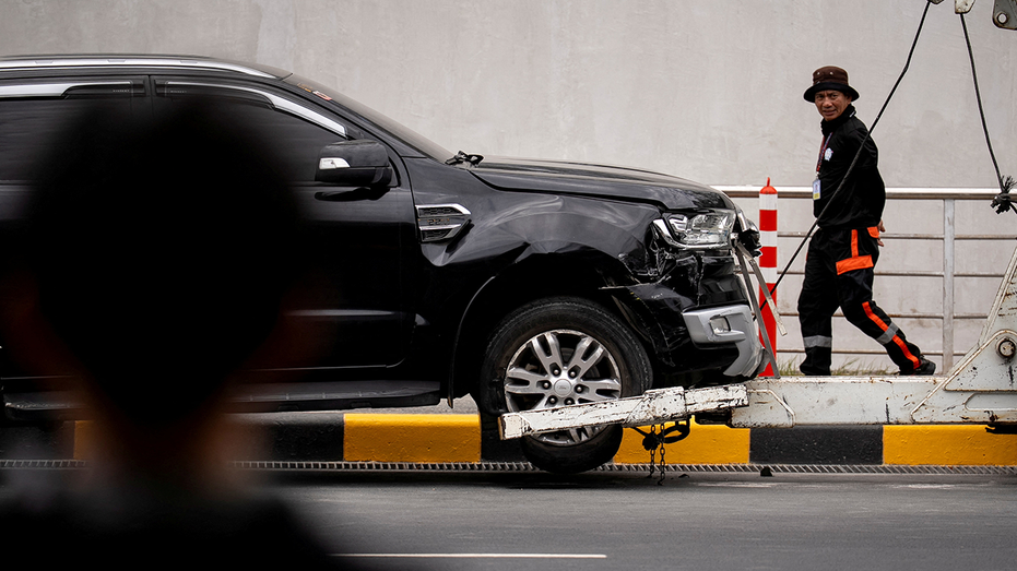 Kemalangan kereta di lapangan terbang di Filipina mengorbankan sekurang-kurangnya 2 nyawa, termasuk seorang gadis muda