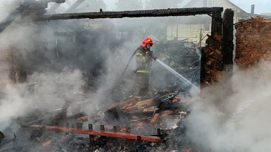 Serangan dron Rusia membunuh 5 orang di Ukraine selepas Putin menjanjikan pembalasan dalam panggilan Trump