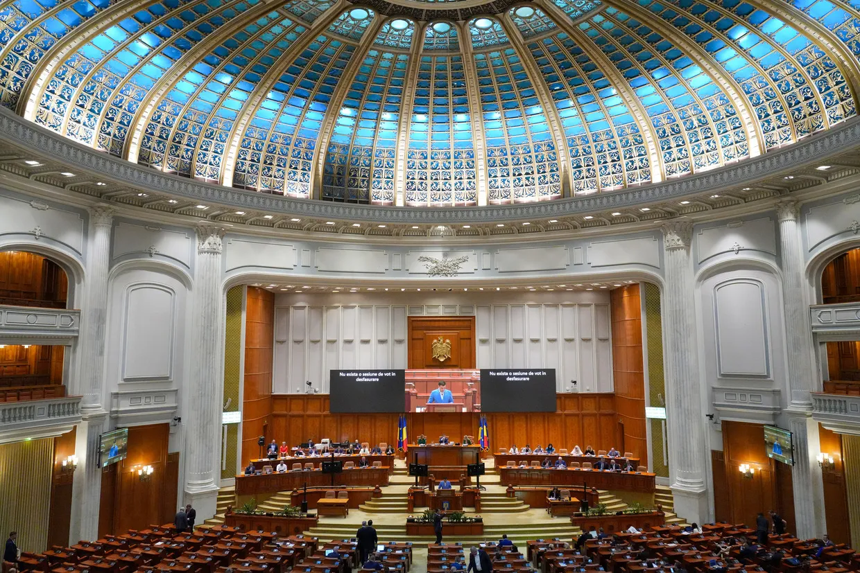Bucharest’s Dangerous Distraction: When Economic Despair Fuels ‘Anschluss’ Fantasies