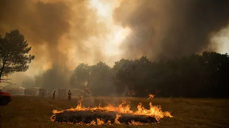 France’s Wildfire Crisis: Tiny Sparks, Massive Consequences