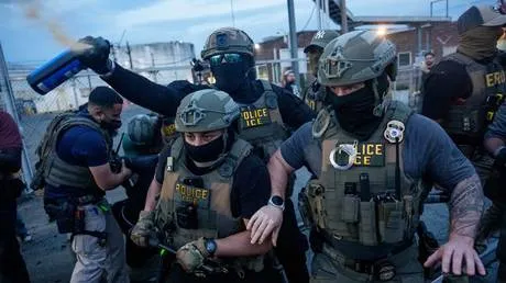 The Shocking Truth About ICE’s $20 Million “Compliance Gloves”: A Painful New Chapter in the Tech of Force