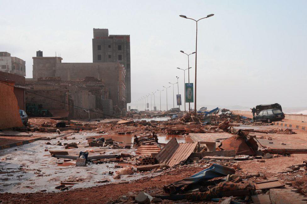 Jumlah korban tewas di kota Derna melampaui 2.000 setelah banjir melanda Libya timur
