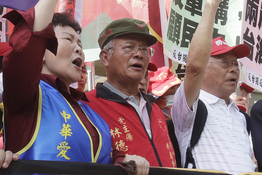 两名台湾政客被控与中国勾结影响即将到来的选举