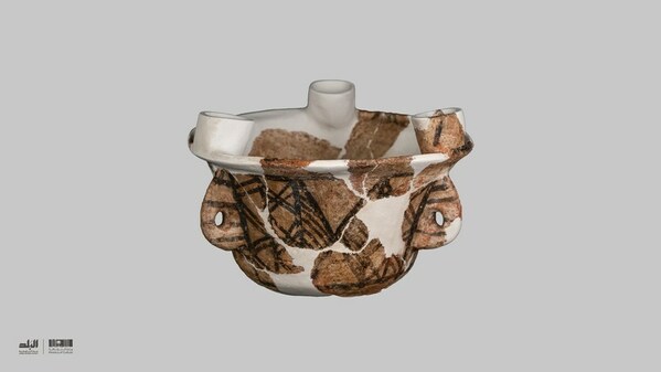 历史吉达考古发掘期间发现的进口中国陶瓷残片的示例。