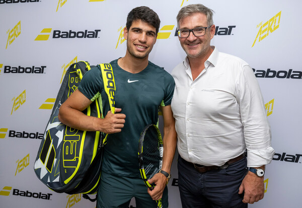 世界排名第一的卡洛斯·阿尔卡拉斯与网球领先品牌BABOLAT宣布合作延期7年至2030年
