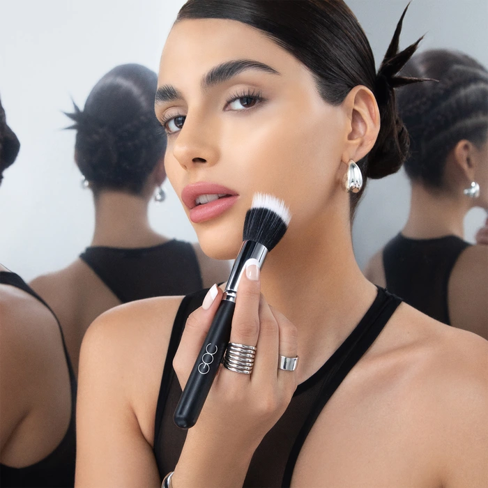 Bases de maquillaje:  ¿Cómo elegir la cobertura ideal para ti?