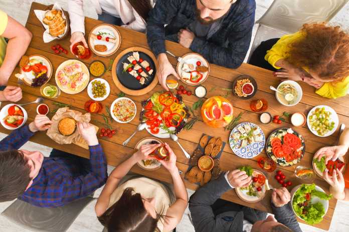 ca51bbc0f95f427434146cf31bbfa2b4 Tim Hortons® week-long Smile Cookie® campaign starts TODAY with 100% of proceeds donated to local charities and community groups