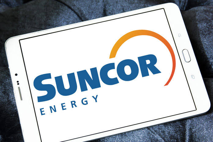บริษัท Suncor Energy เห็นกําไรไตรมาสลดลง 50% จากการลดลงของราคาน้ํามันและก๊าซ