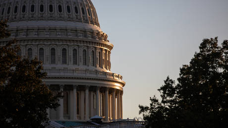 US Senate พร้อมจะปิดกั้นแผนงบประมาณ 100,000 ล้านดอลลาร์สหรัฐฯ สําหรับอิสราเอลและยูเครน – Politico