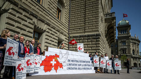 สวิตเซอร์แลนด์ยืนยันความเป็นกลางของตนก่อนการประชุมสันติภาพในยูเครนที่แบ่งแยก