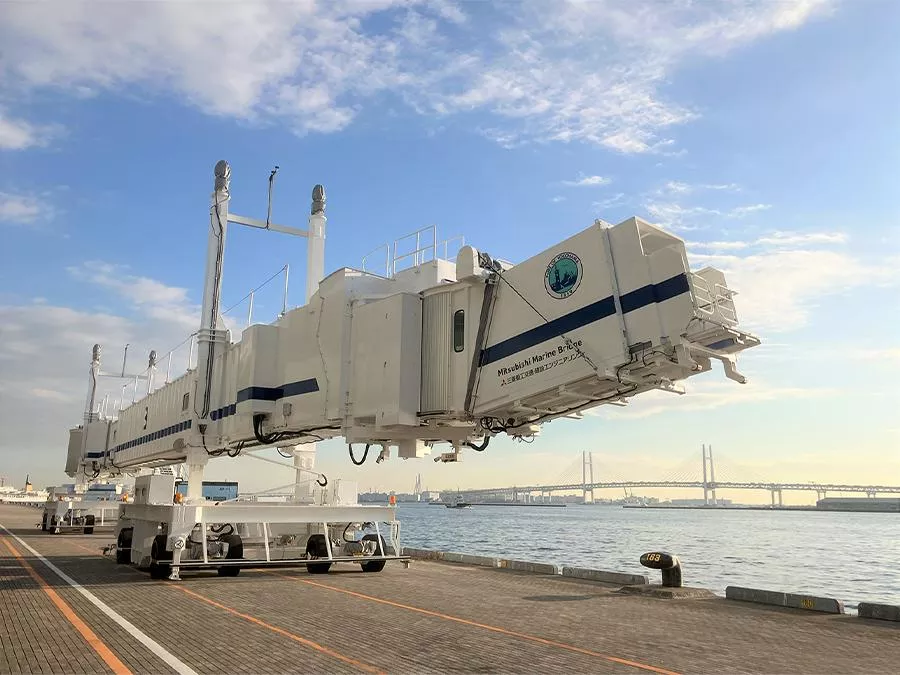 MHI-TC Delivers Self-Propelled Mobile Seaport Passenger Boarding Bridge to Yokohama City, Entering Service on January 13th
