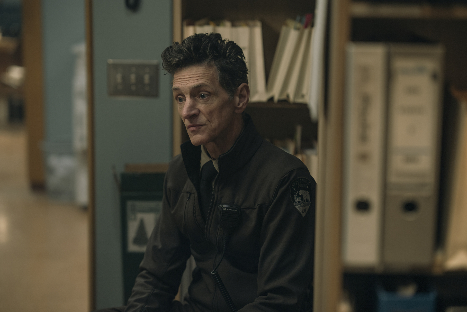 John Hawkes รับบทเป็น Hank Prior ในตอนที่ 5 ของ 'True Detective: Night Country'