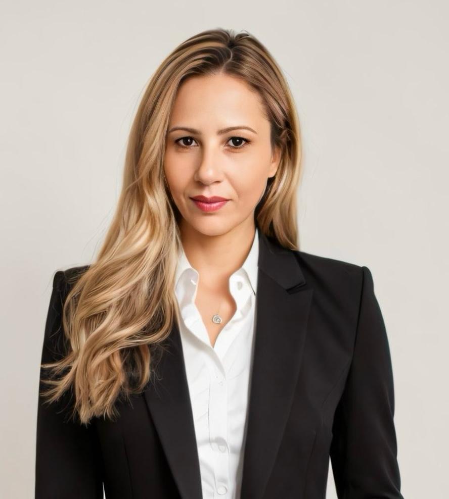 Vanessa Ayres Vanessa Ayres