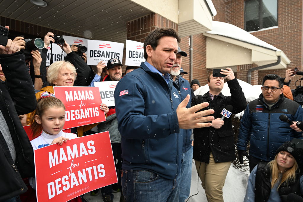 DES MOINES, IA - JANUARY 12: Republican presidential candidate