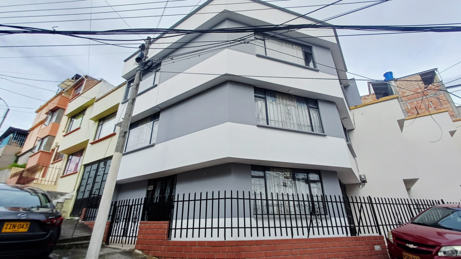 Casa Esquinera En La Carolina
