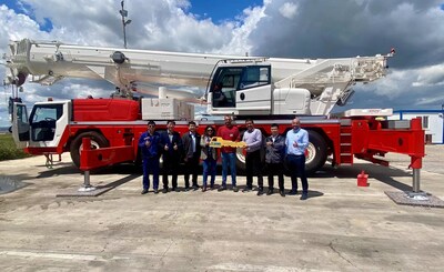 Grúas Fraile nhận bàn giao cần cẩu XCA120_E tại nhà máy của họ ở Tây Ban Nha. Grúas Fraile nhận bàn giao cần cẩu XCA120_E tại nhà máy của họ ở Tây Ban Nha.