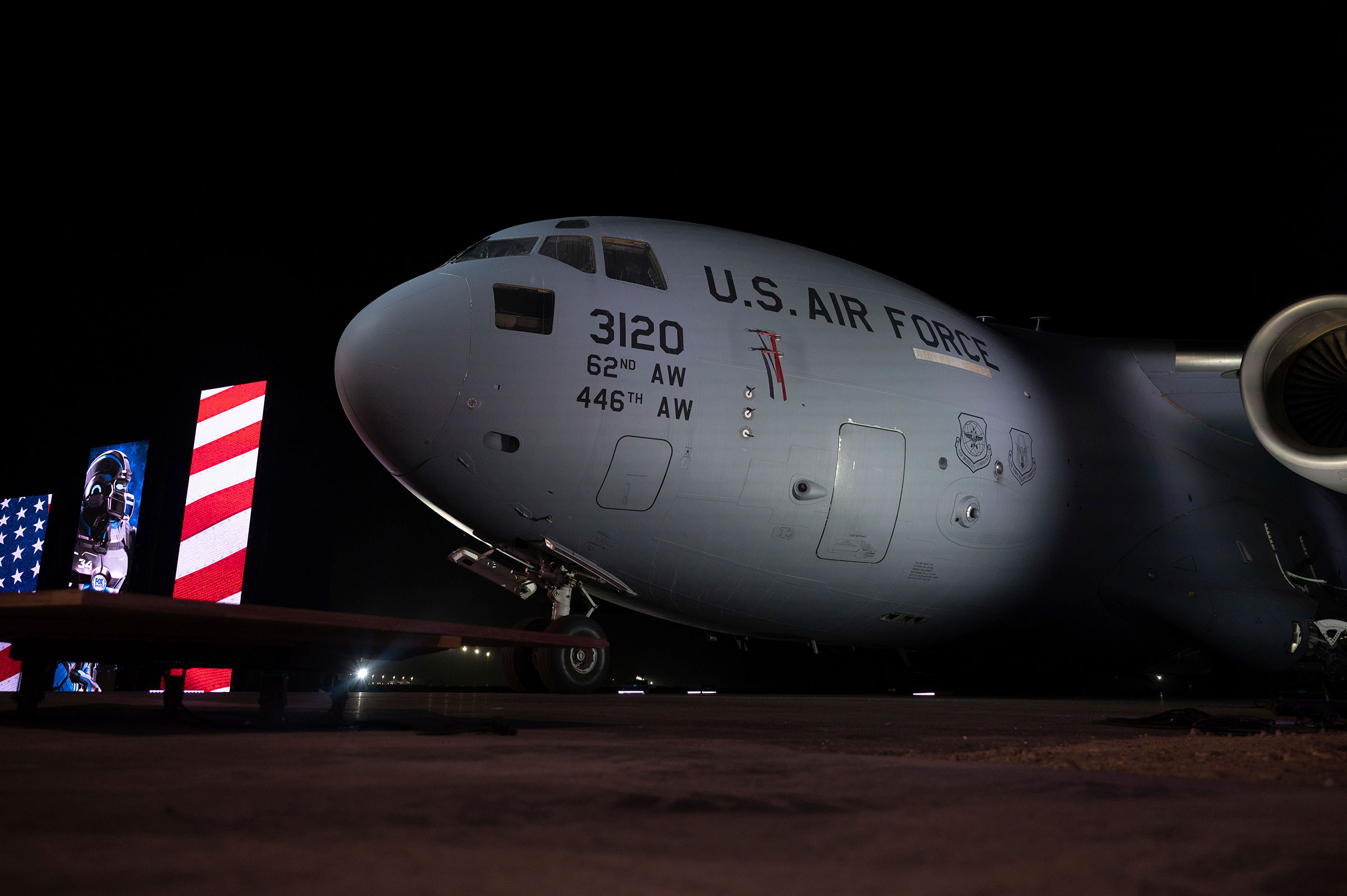 Iran Phóng Tên Lửa vào Căn cứ Mỹ ở Qatar