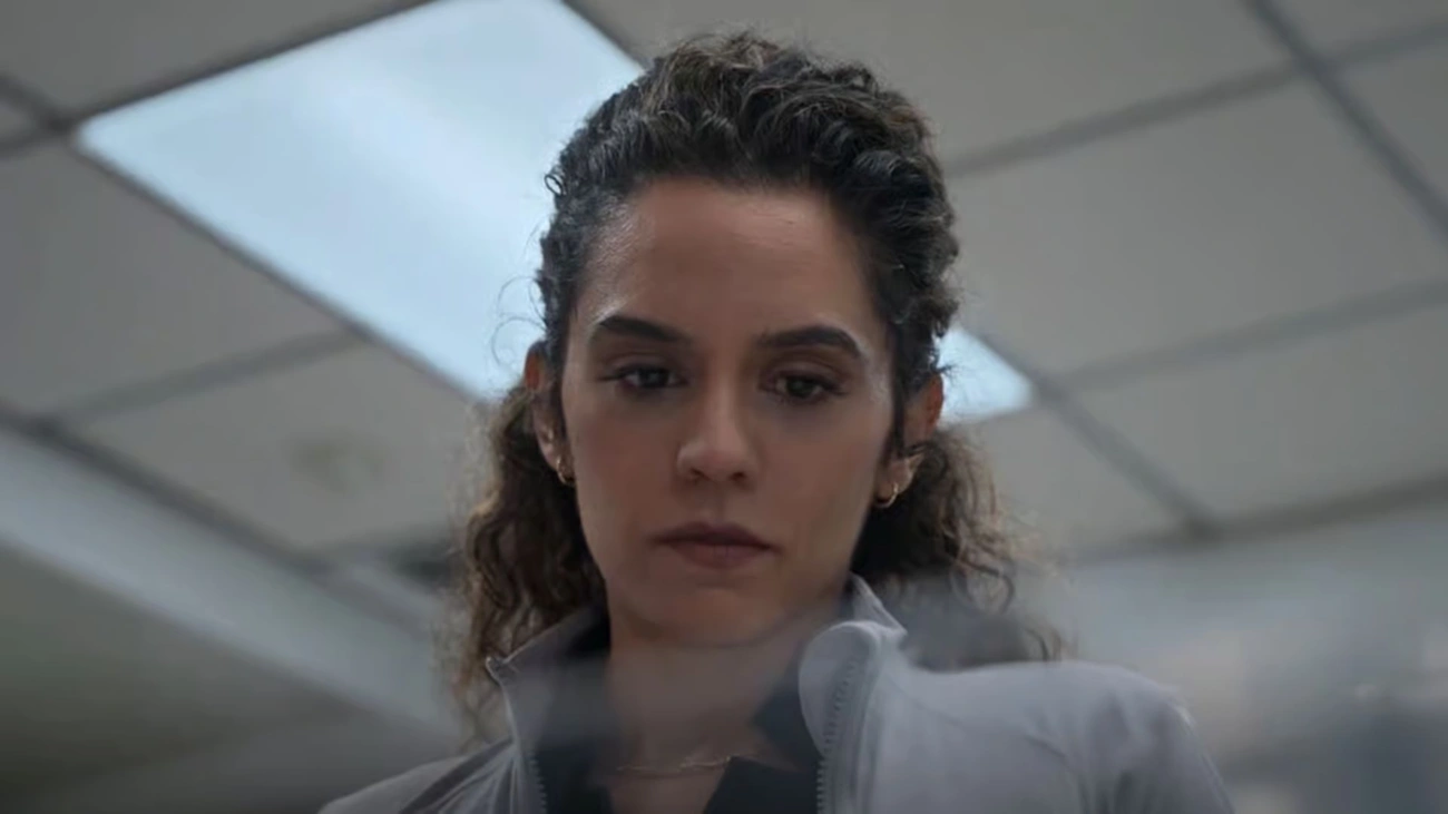 The Pitt agora dra Baran Al-Hashimi esconde segredos sobre o bebê abandonado