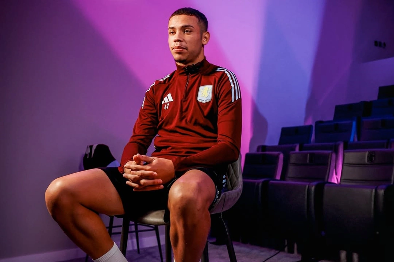 Alysson fala agora como jogador do Aston Villa