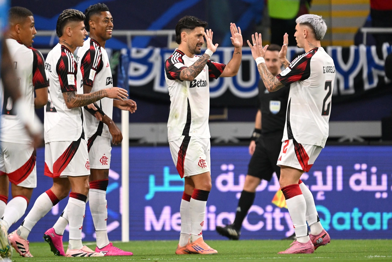Flamengo busca título da Copa Intercontinental hoje, saiba como assistir à semifinal contr