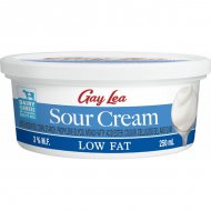 Gay Lea Low Fat 3 % M.F. Sour Cream 250 ml