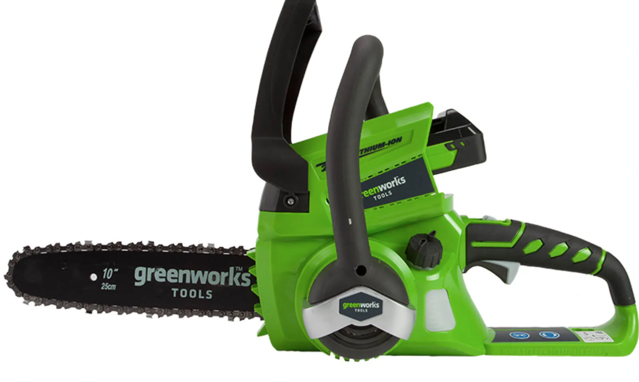 cordless chainsaw