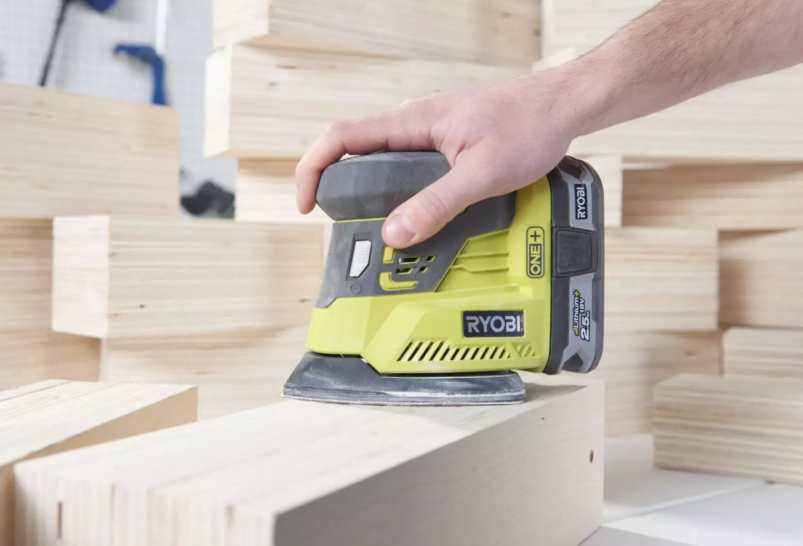 ryobi cordless sander