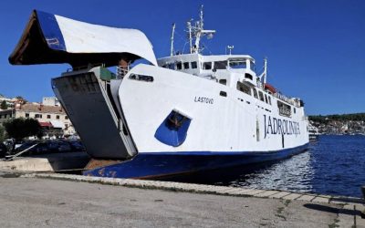 Podignuta optužnica za pogibiju trojice pomoraca trajekta Lastovo na Lošinju: zapovjednik broda,   prvi časnik palube i  vođa palube  postupali protivno propisima o sigurnosti i pravilima struke