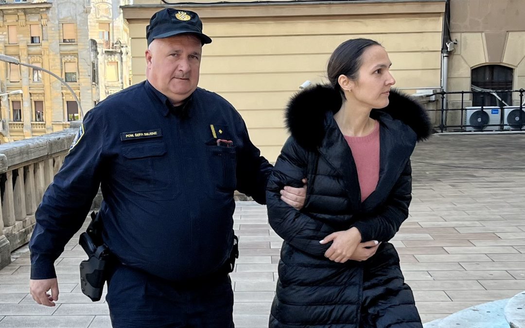 Jeleni Perossa, “kraljici urbanizacije” iz Buja, i njenom suprugu Denisu produžen istražni zatvor, “perač novca” Lindi pušten iz riječkog zatvora