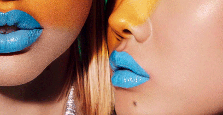 How to make bright lipsticks wearable in three steps