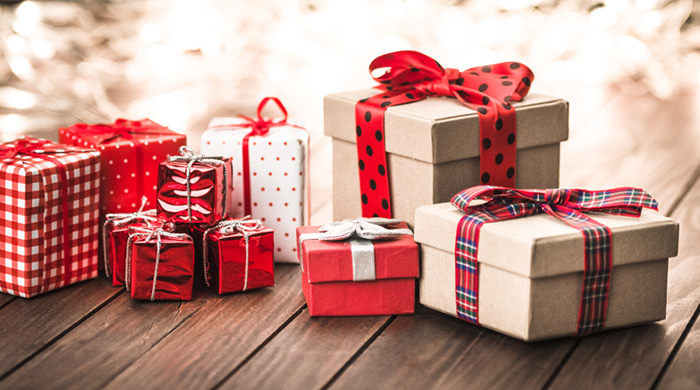 Five hacks to make your DIY gift-wrapping look professional