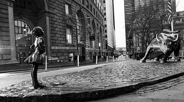 There is a new statue in front of the famous ‘Charging Bull’ on Wall Street