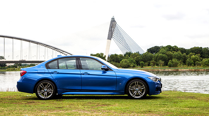 Step 2 of my attempt for a more sustainable lifestyle: Driving the BMW 330e M Sport