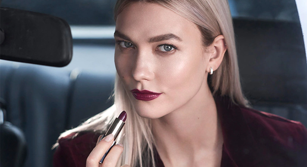 Karlie Kloss is the new brand ambassador for Estée Lauder