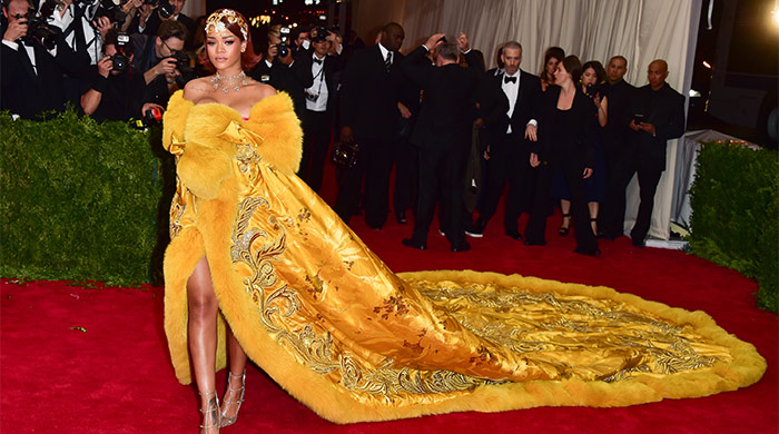 The most talked about #RedCarpet looks of the year | BURO.