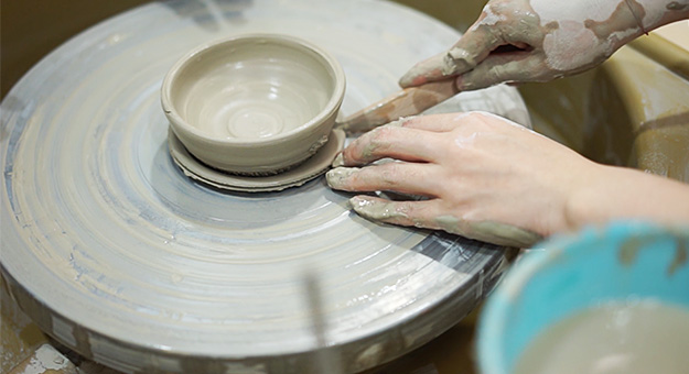 Buro Tries: Pottery at Life Ceramics