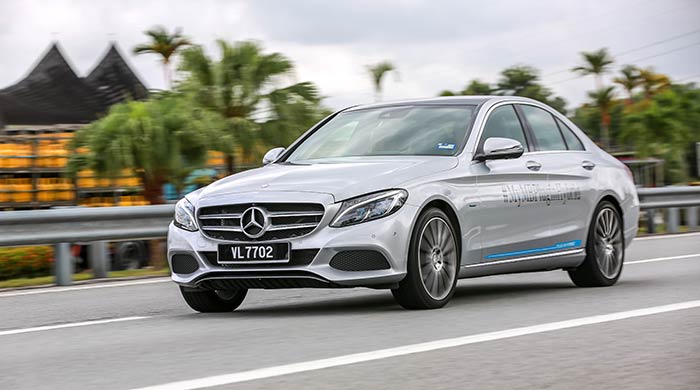 Going hybrid with the Mercedes-Benz C 350 e