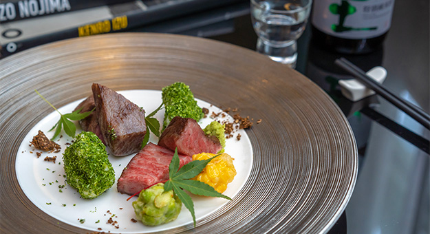 Don’t miss a wagyu kaiseki with Guest Chef Hirohashi Nobuaki at The Ritz-Carlton KL